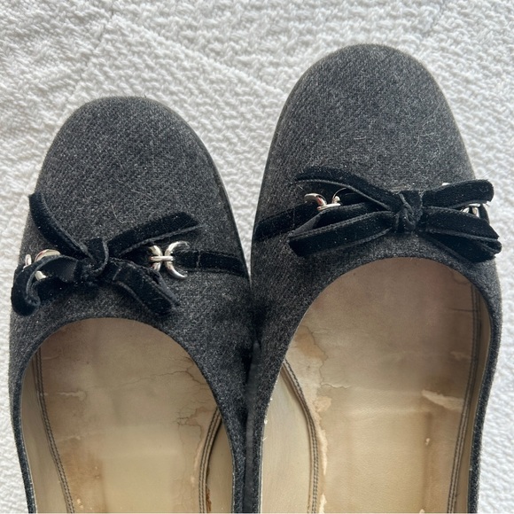 Talbots Charcaol Grey Flats in Wool Fabric with Black Velvet Bow Shoe size 8 - Picture 7 of 16